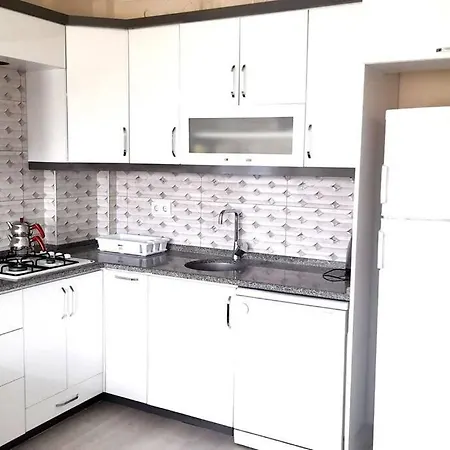 Apartment Cok Iyi Konumda 1+1 Daire Fethiye